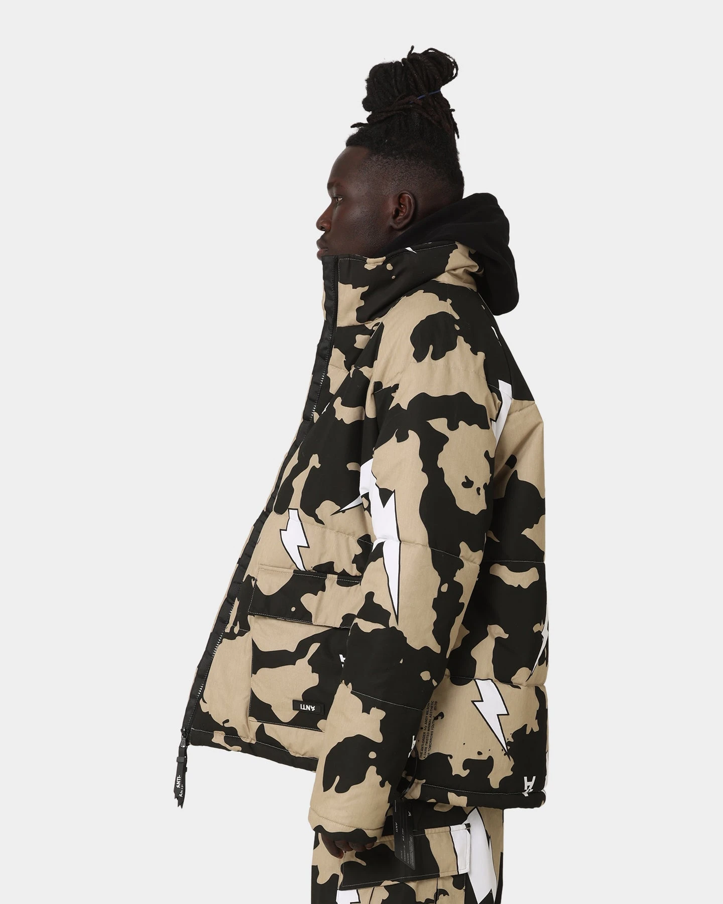 The Anti Order Sand Storm Puffer Jacket Sand Storm Camo 9 The Anti Order Sand Storm Puffer Jacket Sand Storm Camo - Image 7