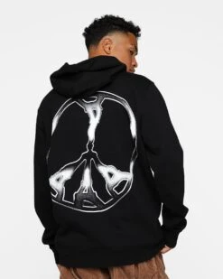 Carré Peacemaker Classic Hoodie Black